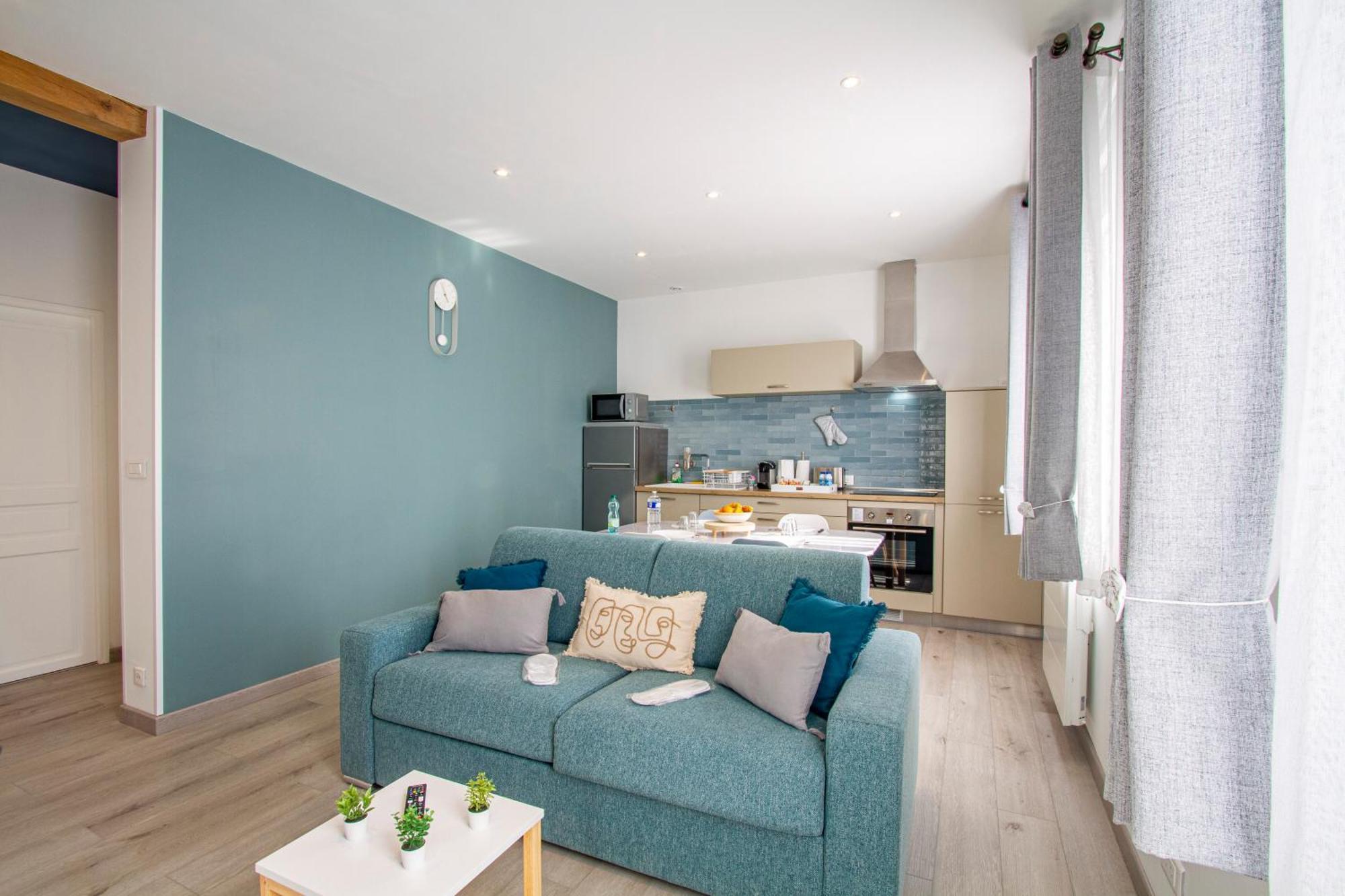 Cocon D'Hiver - Netflix & Wifi - Parking Gratuit - Check-In 24H24 - Kit Bebe Inclus - Emplacement Velos - Goodmarning Châlons-en-Champagne Exterior foto